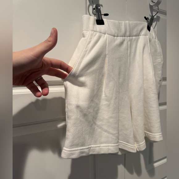 NWT Aerie New Heights Trouser Fleece Short White Loungewear Causal Size XXSmall - Picture 3 of 7